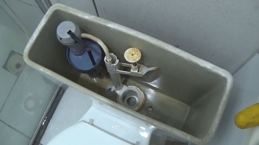 Vazamentos Caixas Acopladas